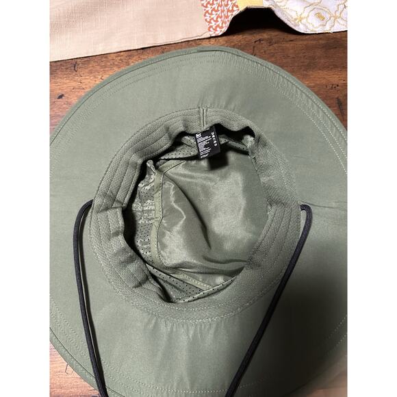 MISSION Cooling Booney Hat Green Upf 50 3” Wide Brim Mesh Design New - Picture 2 of 6